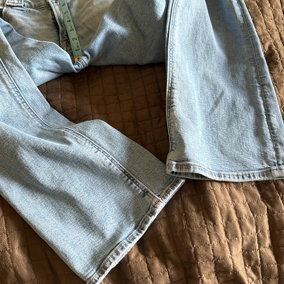 AE 90’s Low Rise Skinny Kick Jeans. Size 6 - Picture 9 of 10